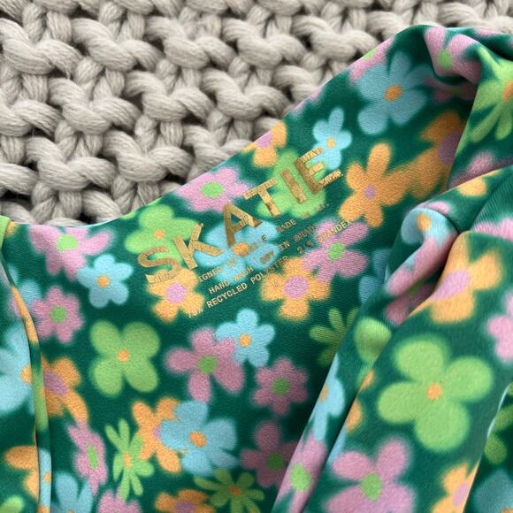 Skatie• ‘Melly’ Bikini Bottom in NAPALI - Picture 9 of 11